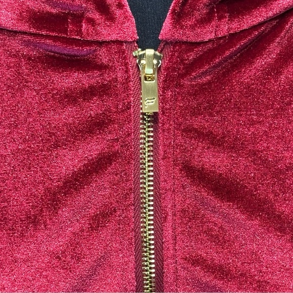 NWT Fabletics Plus Size Donna Velour Athleisure Hoodie in Cherry Burst Size XXL - Picture 5 of 8